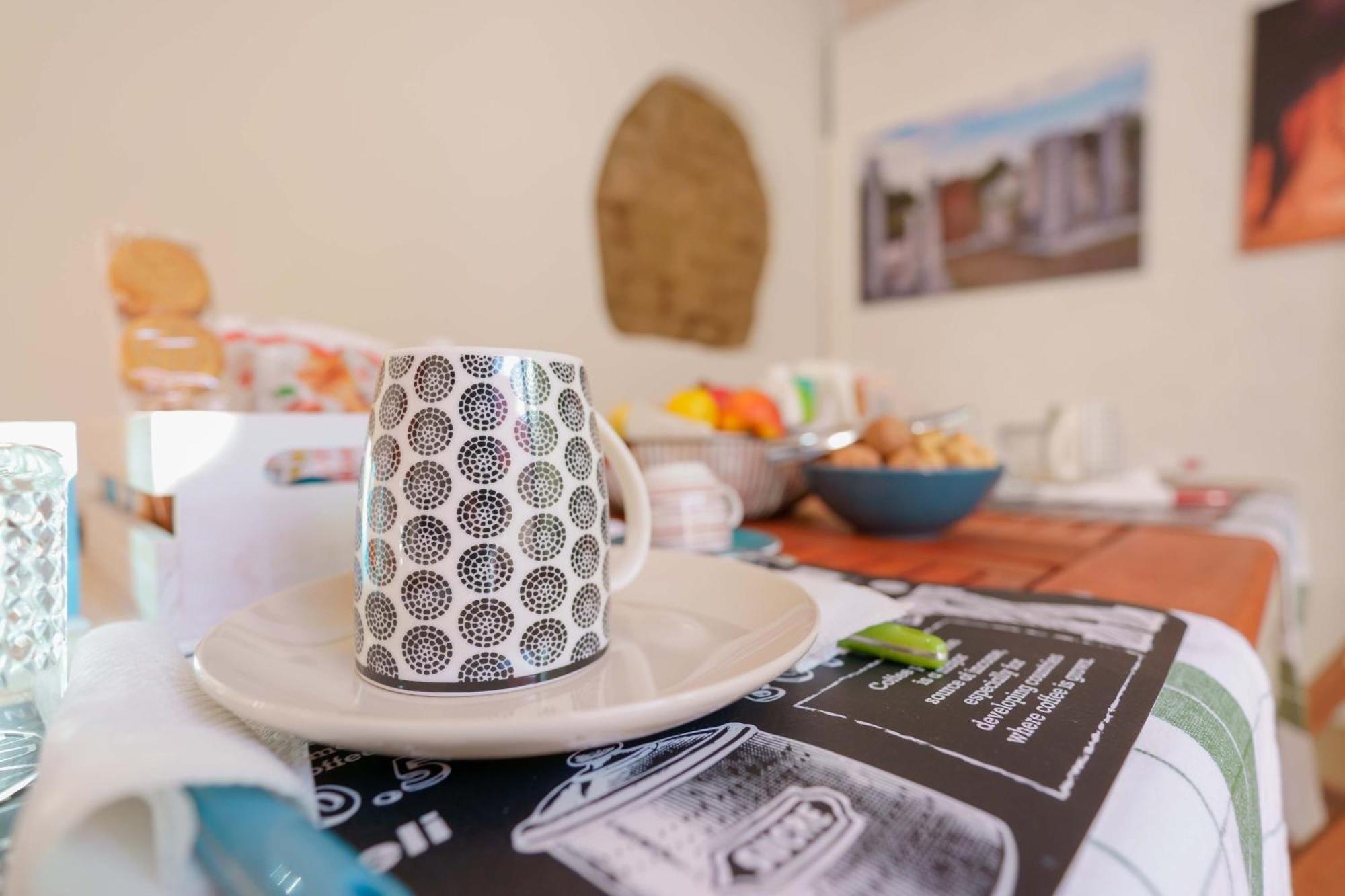 San Sperate Guest House Deidda - Ts Rooms B&B المظهر الخارجي الصورة